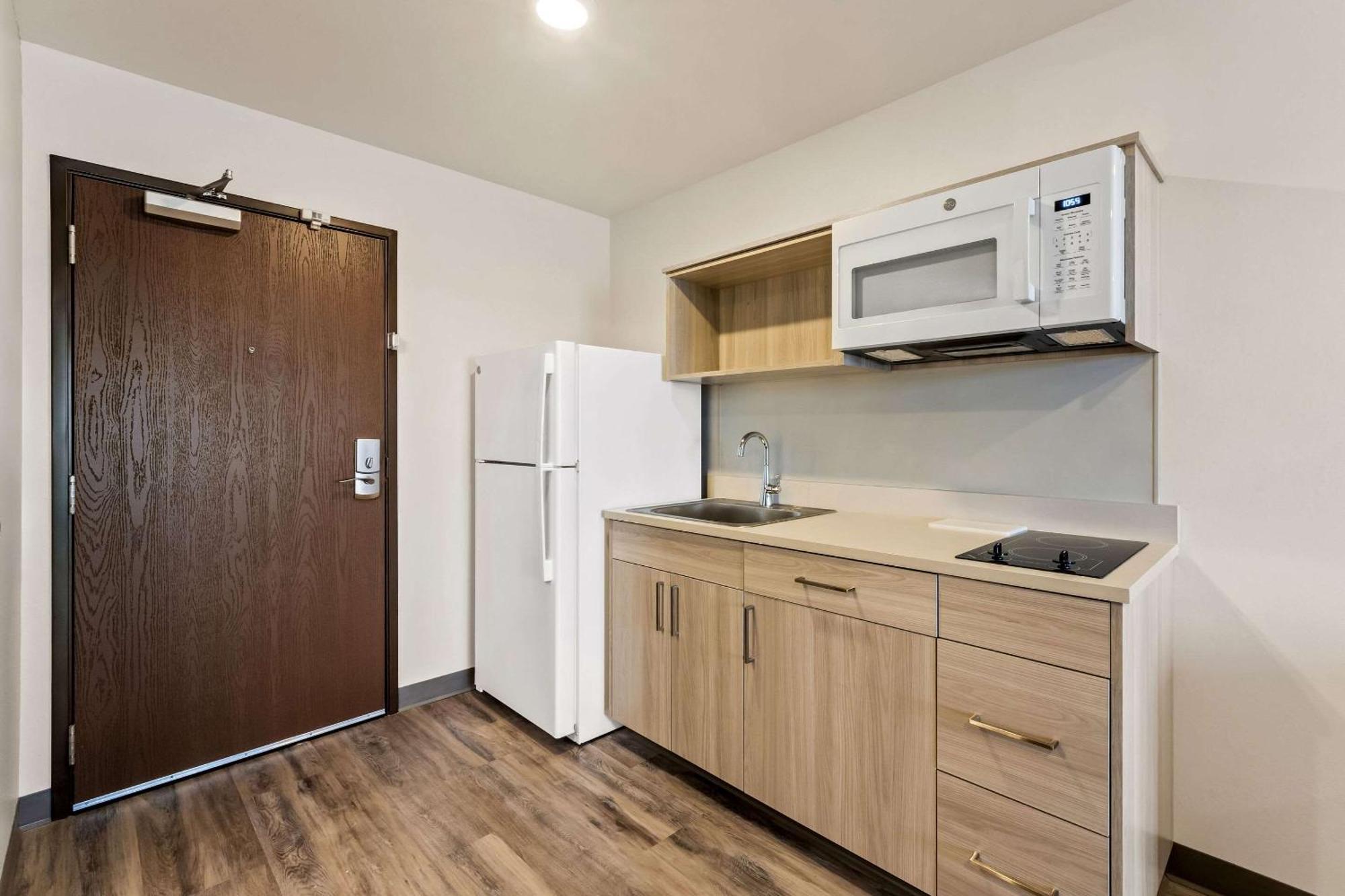 Woodspring Suites Easton Nazareth Εξωτερικό φωτογραφία
