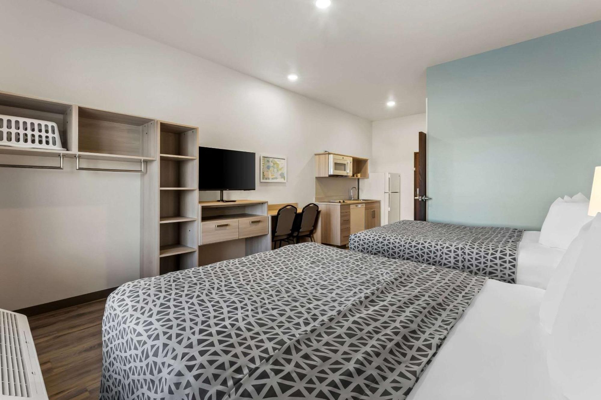Woodspring Suites Easton Nazareth Εξωτερικό φωτογραφία